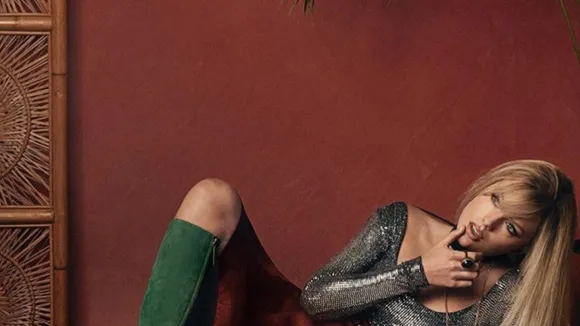 Taylor Swift Breaks A New Record; Surpasses Whitney Houston